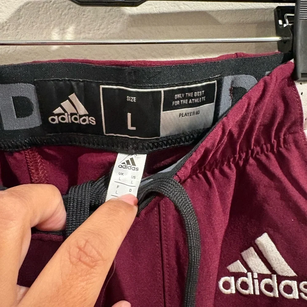 Adidas Woven Football Pants Maroon/White GG7414 Men’s Size Large NWT $90
